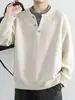 Suéter de Color Sólido Americano Falso Dos Piezas Cuello Henley para Hombre Otoño Marca de Moda Holgado Retro Versátil Casual Prendas de Punto Superior