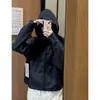 Sudadera con capucha de hombros rectos Chaqueta corta para mujer Otoño/Invierno 2026 Nuevo estilo coreano Petite Conjunto Parte superior gruesa con terciopelo