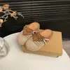 Zapatos Birkenstock Versátiles de Nuevo Estilo Veraniego con Diseño de Lazo Retorcido 2026 Versión Coreana Moda Femenina Mules Cerrados de Suela Gruesa