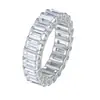 Anillo Más Vendido de Amazon con Piedras de Moissanita Corte Esmeralda de 3*5mm en Toda la Pieza, Anillo para Mujer en Plata de Ley 925 con Acabado de Alta Gama