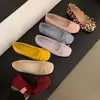 Sapatos Baixos de Bico Chato para Mulheres, Novos Mocassins Slip-On Primavera/Verão 2025, Sapatos Delicados Mary Jane para Noite, Sapatilhas