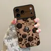 Accesorio de rosa vintage adecuado para funda de teléfono Apple 17pm, iPhone 15 silicona, 16 con cordón, 18 gamuza, 13