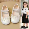 Sapatos Femininos Infantil Ballet Princesa Pequenos de Couro Outono 2026 Novo Bebê Solado Macio Sapatos Individuais Menina Laço