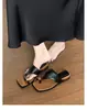 Pantuflas suaves de cuero con hebilla dorada pequeña, sin cordones, suela gruesa para mujer, para usar en verano al aire libre, nuevo modelo 2026, cómodas para los pies, sandalias de playa para uso exterior