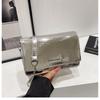 Diseño de Cara Brillante Estilo Occidental Texped Bolso para Mujer Nueva Llegada 2024 Bolso Cruzado Moda Femenina Ins Nicho Francés Bolso de Cadena