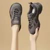 Zapatos tipo "dad shoes" gruesos y de bloques de color retro para mujer, otoño 2026, zapatos de senderismo para exteriores que aumentan la altura para mujeres menudas, zapatillas deportivas ligeras