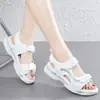 Sandálias Femininas Plus Size Transfronteiriças Estilo Novo 2026 para o Verão, Sandálias Esportivas de Exterior na Moda, Sapatos Casuais Femininos, Tamanhos 34-42