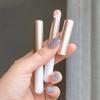 Jia Qi recomienda un pincel para labios, un pincel para lápiz labial, un pincel corrector de cabeza redonda con halo, un pincel para maquillaje de labios portátil y de ocio.