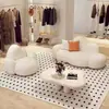 Sofá de Nuvem B&B Apartamento Pequeno Cor Creme Forma Irregular Lã de Cordeiro Estilo Minimalista Quarto Sofá Famoso na Internet Designer Fofo