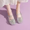 Zapatos de Verano Bajos de un Solo Color 2026 Fuegos Artificiales Pedrería Suela Suave Versátiles con Faldas Zapatos Mary Jane de Tacón Interno Elevador para Mujer