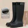 Comercio exterior Botas de lluvia de caña alta de moda japonesa y coreana para mujer, Botas de nieve impermeables y antideslizantes para exteriores para adultos, Zapatos de goma populares transfronterizos