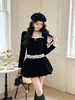 Top de terciopelo court francés con cuello cuadrado para mujer, blusa corta con retazos de encaje y cintura ceñida, petite, adelgazante, retro, ropa para mujer