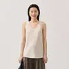 Top de tirantes liso elegante de satén con espalda cruzada para mujer, simple y versátil para principios de otoño, camiseta sin mangas de Tencel con retazos de encaje y cuello en U