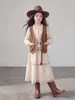 Conjunto para Niñas 2026 Nuevo Estilo Artículo Popular de Moda de Este Año Falda Otoño Ropa Infantil Atuendo de Viaje Ropa de Otoño Niños Mayores