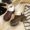 Botas de neve femininas espessas, quentes e antiderrapantes, com design que aumenta a altura, forro de fleece e um novo estilo para a temporada outono/inverno de 2026, com sola grossa e design versátil