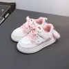 2025 Zapatos de Algodón de Felpa Corta para Niñas Estudiantes Zapatos Infantiles Versión Coreana de Invierno Tenis Infantiles de Moda Venta al por Mayor 5194