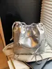 Bolsos Pequeños Populares para Mujer 2026 Nuevo Verano Moda Casual Bolso de Hombro Cruzado Bolso Sencillo de Cubo Doble Hombro