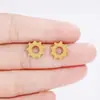 Pendientes de acero de titanio 316L joyería de moda forma de engranaje tres colores opcionales fábrica en stock suministro transfronterizo de Amazon