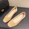 Mocassins Planos para Mulheres 2026 Primavera e Outono Novo Estilo Sola Macia Elegante Raso Estilo Francês Suave Estilo Noturno Mocassins