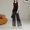 Traje de Verano para Mujer con un Toque de Alta Gama, Nuevo Estilo de Verano 2026, Chaleco sin Mangas con Borlas, Camiseta, Jeans, Conjunto de Dos Piezas
