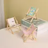 Nuevo Soporte para Teléfono Móvil Objetos Lindos Plegable de Playa Silla Pequeña Soporte para Teléfono Móvil Soporte para Transmisión en Vivo Adornos de Escritorio