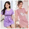 Camisola de verão feminina de manga curta, estilo coreano, plus size, solta e fofa, comprimento médio, pode ser usada fora de casa, pijama casual, roupa de casa