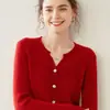 Cardigã de Cashmere para Mulheres, Novo Outono/Inverno 26, Gola Redonda, Tricô Trançado, Manga Longa, Abotoado, Top Curto, Versátil