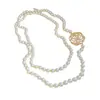 Collar de Perlas con Flor de Zirconia Hueca, Lujo Ligero y Sensación de Alta Gama, Cadena para Suéter de Nicho, Collar con Temperamento de Moda Retro al por Mayor