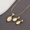 Elegante Collar Colgante y Juego de Pendientes con Piedra Ojo de Gato y Pedrería, Pendientes Dorados Hechos a Mano Estilo Bohemio para Mujer
