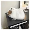 Moda japonesa y coreana minimalista de felpa 2026 colección de invierno para mujer, bolso de hombro, bolso tote y bolso cruzado elegantes y lujosos para el trabajo