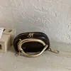 Bolso Metálico Caja Retro Personalidad Europea y Americana 2026 Elegante Simple Estético Textura de Banquete Clutch Crossbody Bolso Pequeño