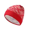 Nuevo sombrero de lana para hombre y mujer, versátil para invierno, con letras, grueso, cálido, esencial para montar, a prueba de frío, sombrero de punto en stock