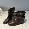 Botas de Moda con Hebilla Retro, Elevación Interna, Suela Plana, para Mujer, Estilo Nuevo Otoño 2026, Versátiles, Estilizadoras, Botas para Pantalón, Botines