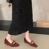 Sapato Feminino com Bico Quadrado de 3cm, Salto Escondido e Laço, Sapatos Mary Jane 2026 para Mulheres, Estilo Francês para o Dia a Dia, Design de Camélia da Primavera