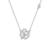 Collar de Camelia Estilo Francés Pequeño de Plata de Ley S925 para Mujer Cadena de Clavícula de Lujo Ligero Nicho Gama Alta Regalo Qixi para Novia
