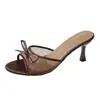2026 Zapatos Nuevos para Mujer Tacones Altos con Lazo Negro Sandalias de Verano para Mujer con Punta Abierta Tacón Delgado Zapatillas de Exterior a Media Pierna