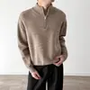 Suéter de Hombre con Cremallera y Cuello Alto 2026 Diseño Otoño/Invierno Rayado Jacquard Holgado Estilo Vintage Old Money Tejido