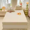 Sábana de cama cepillada 100% algodón grado A, protector de colchón, diseño de 360 grados en toda la vuelta, antideslizante, amigable con la piel y cómodo