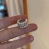 Presilhas de Orelha Vintage Estilo Francês com Zircônia e Pérola para Mulheres Sem Furos, Simples e Versátil, Luxo Leve, Brincos e Acessórios de Orelha de Alta Qualidade