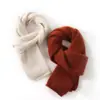 Fabricante Personaliza Bufandas 100% Cachemir Suaves y Amigables con la Piel en Tamaños Grandes, con Logo y Colores Personalizables, Disponibles para Pedido Personalizado
