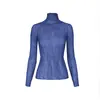 Miyake Im Línea Principal Suéter Transparente Top Básico para Mujer Manga Larga Hecho a Mano de Alta Gama Camiseta con Pliegues de Cuello Semitortuga para Mujer