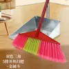 Vassoura de plástico de cinco fileiras e cerdas rígidas de duas cores para varrer água em casa e ao ar livre, atacado, fábrica escolar