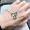 Vanjia Banhado a Ouro 18K Trevo da Sorte Pétala Trevo Completo com Diamante Corrente para Clavícula Pingente de Flor Única Anel de Flor Estilo Ins