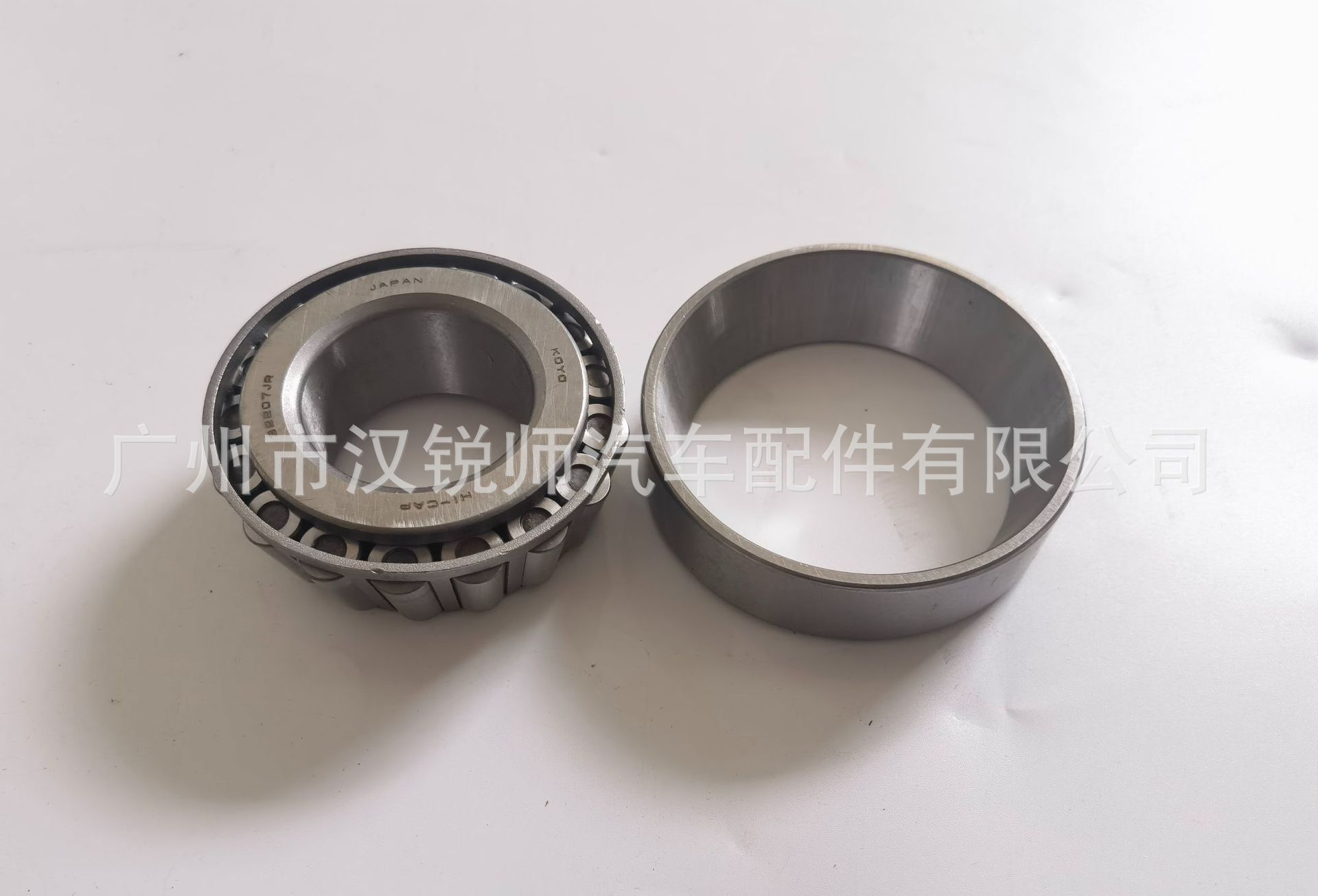 MB025345 MH043103_4.jpg