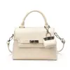 Bolso de Mano de Moda Texturizado de Gama Alta 2026 Otoño e Invierno Nuevo Bolso Cruzado de Moda Kelly Bolso con Hebilla de Cierre Versátil
