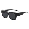 Las gafas de sol de clip para hombre se pueden usar sobre las gafas graduadas, proporcionando protección solar y protección UV al conducir, con un acabado de alta gama y lentes polarizadas.