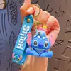 Llavero Colgante de Dibujos Animados Stitch Lindo y Divertido para Pareja Mochila Coche Decoración de Llavero Pequeño Regalo Venta al por Mayor