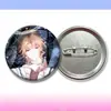 Conjunto de Brinde Lata de Broches, Pins e Suporte Merchandise In the Name of Shine