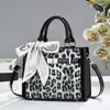 Bolso de Mujer 2026 Moda Trendy Europea y Americana Bolso de Mano con Bufanda de Seda Bolso Tote Simple Gran Capacidad para Viajes Diarios Hombro Único Cruzado Bolso de Mujer