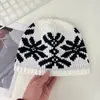 Gorro de Tricô Estilo Fair Isle para Mulheres, Novo Design Jacquard Outono e Inverno, Afina o Rosto, Gorro Quente de Lã com Aba Larga para Proteção contra o Frio